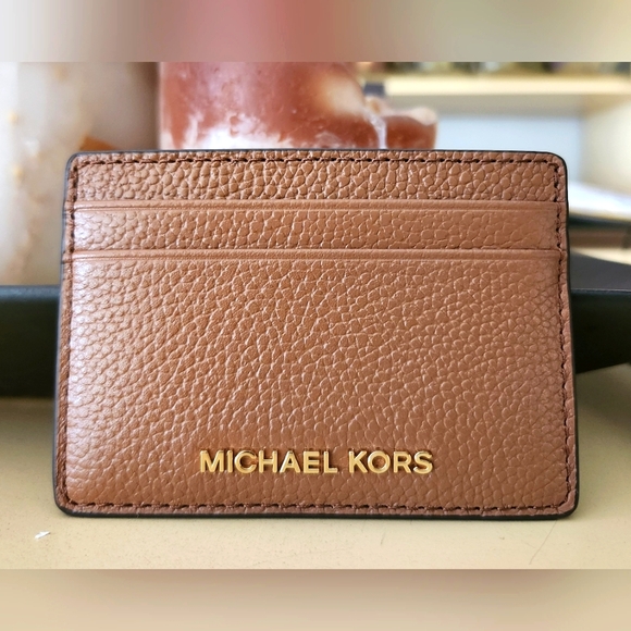 Michael Kors Pebbled Leather Card Case - NEW - Picture 1 of 5